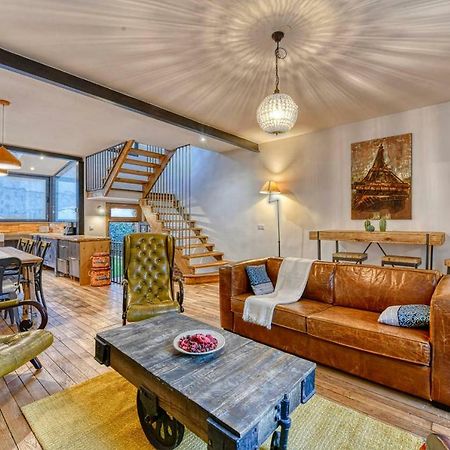 Chic And Vintage House With Garden Villa Сен Дени Екстериор снимка